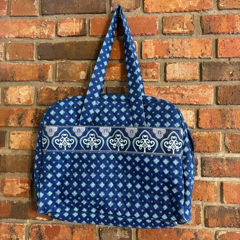 Tanya Lee Designs womens quilted cotton laptop case blue